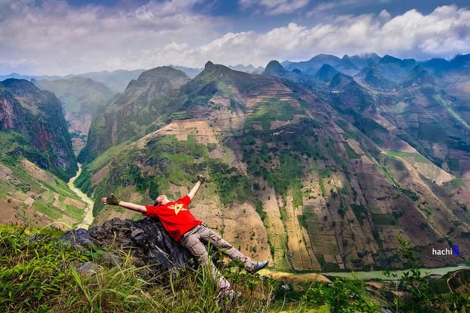 Beatiful place in Ha Giang just cover by Vietnamese